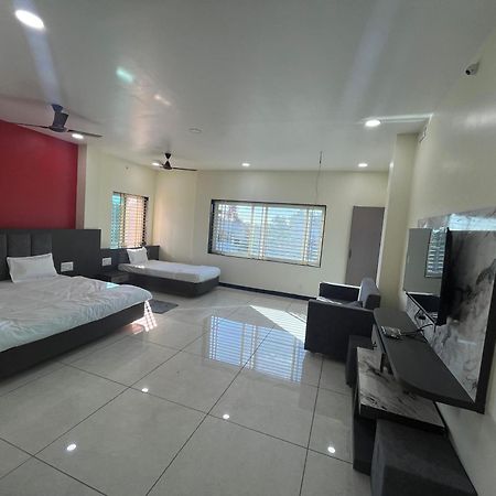 Yashomati Hotel Maheshwar Екстериор снимка