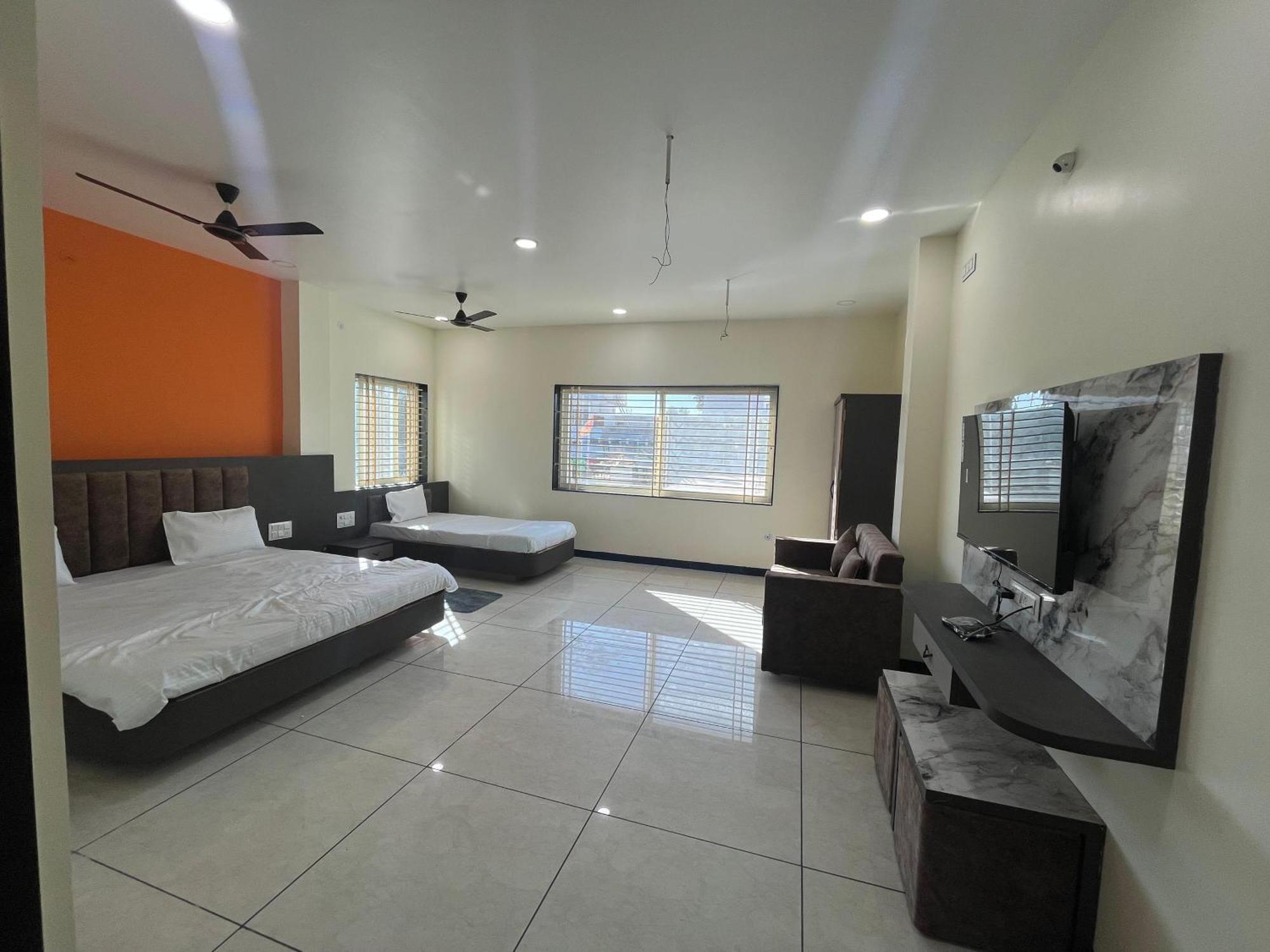 Yashomati Hotel Maheshwar Екстериор снимка