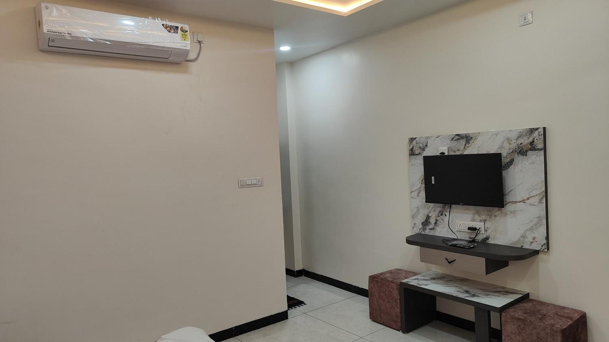 Yashomati Hotel Maheshwar Екстериор снимка
